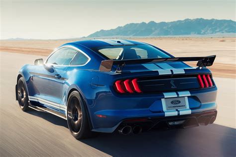 2022 ford mustang shelby gt500 top speed